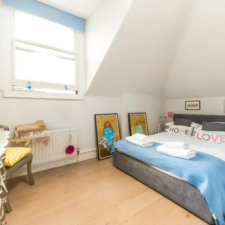 Pleasant Earl'S Court Apartment Near Hyde Park By Underthedoormat